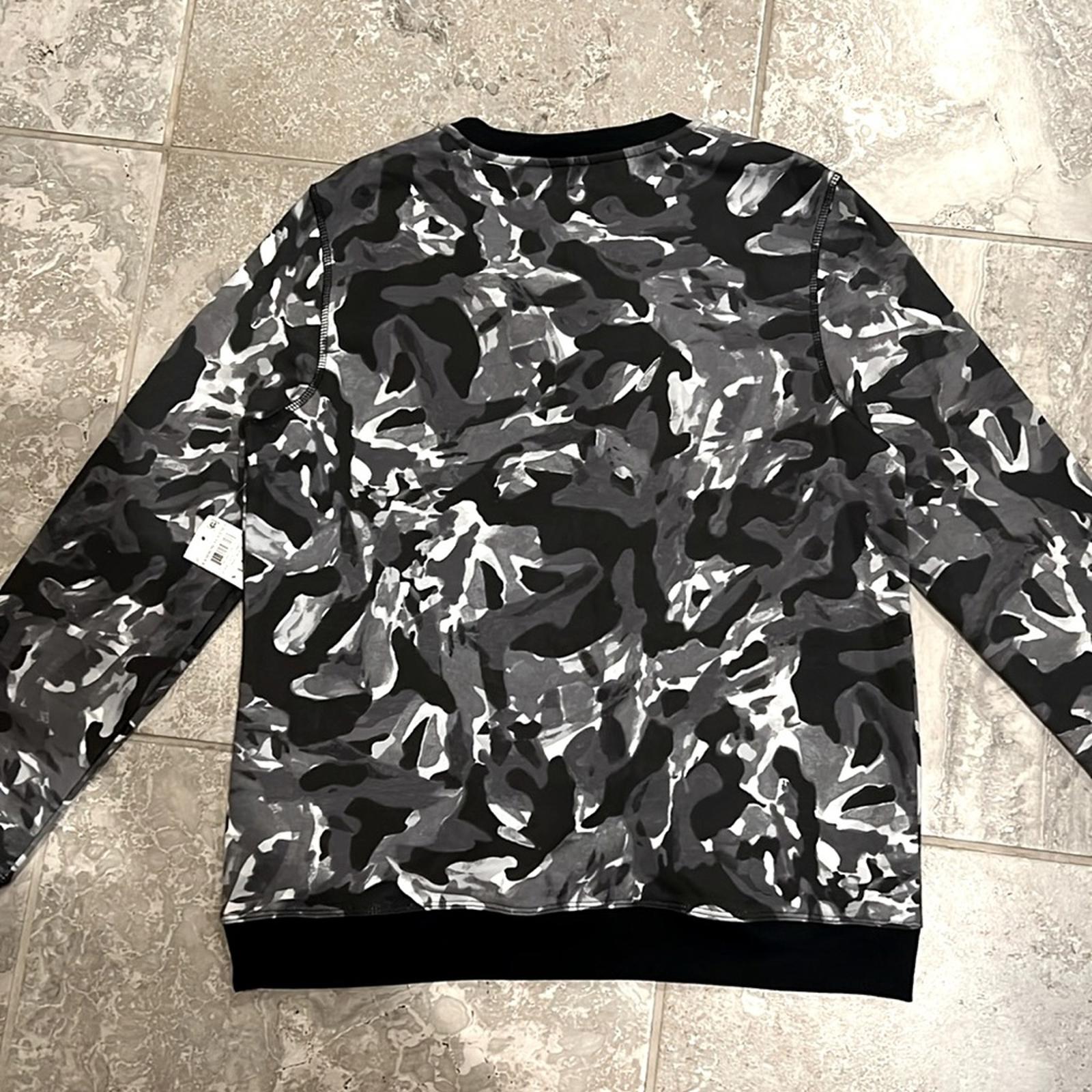 ID Ideology Big Boys Black & White Waves Long Sleeve Crewneck Pullover Size XL