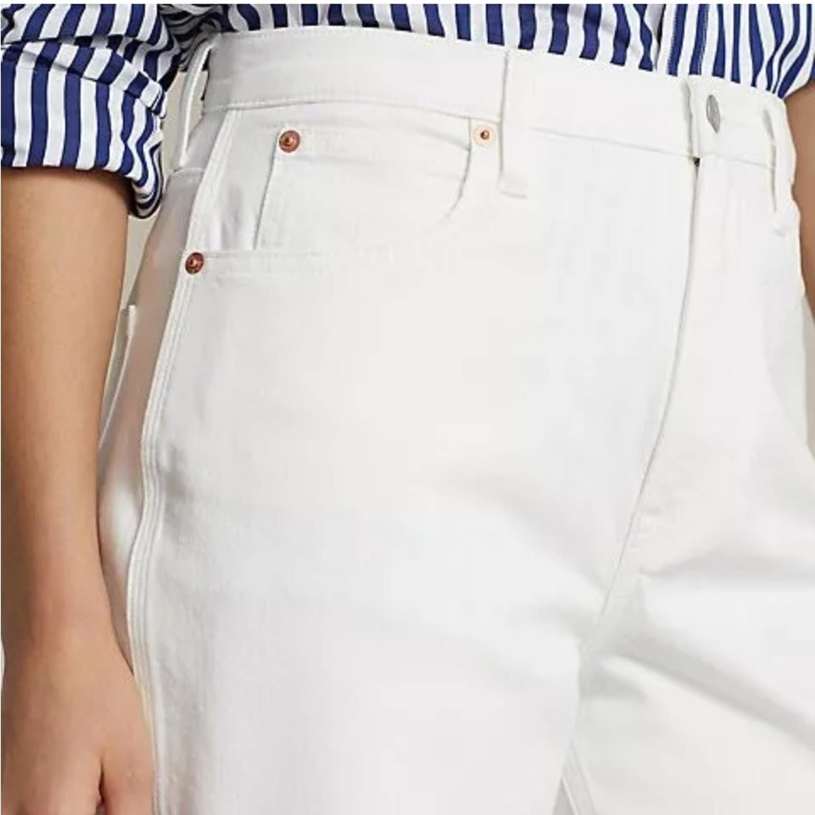 Polo Ralph Lauren Curved Tapered Jeans in Crocus Was/White Size 28 NEW w/Tag