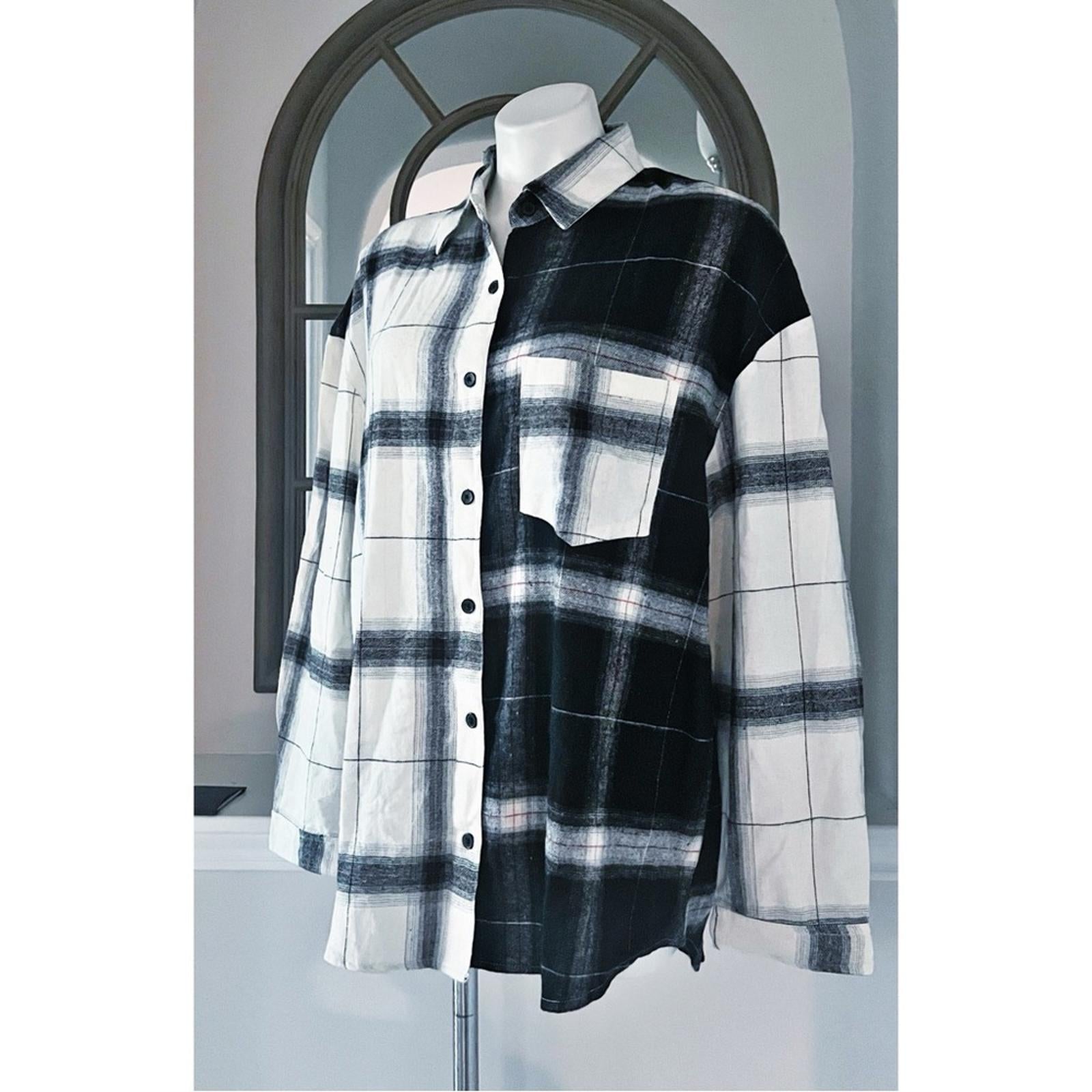 NEW LOOK Plaid Button Up Shirt in Black & White Size 1X New w/Tag
