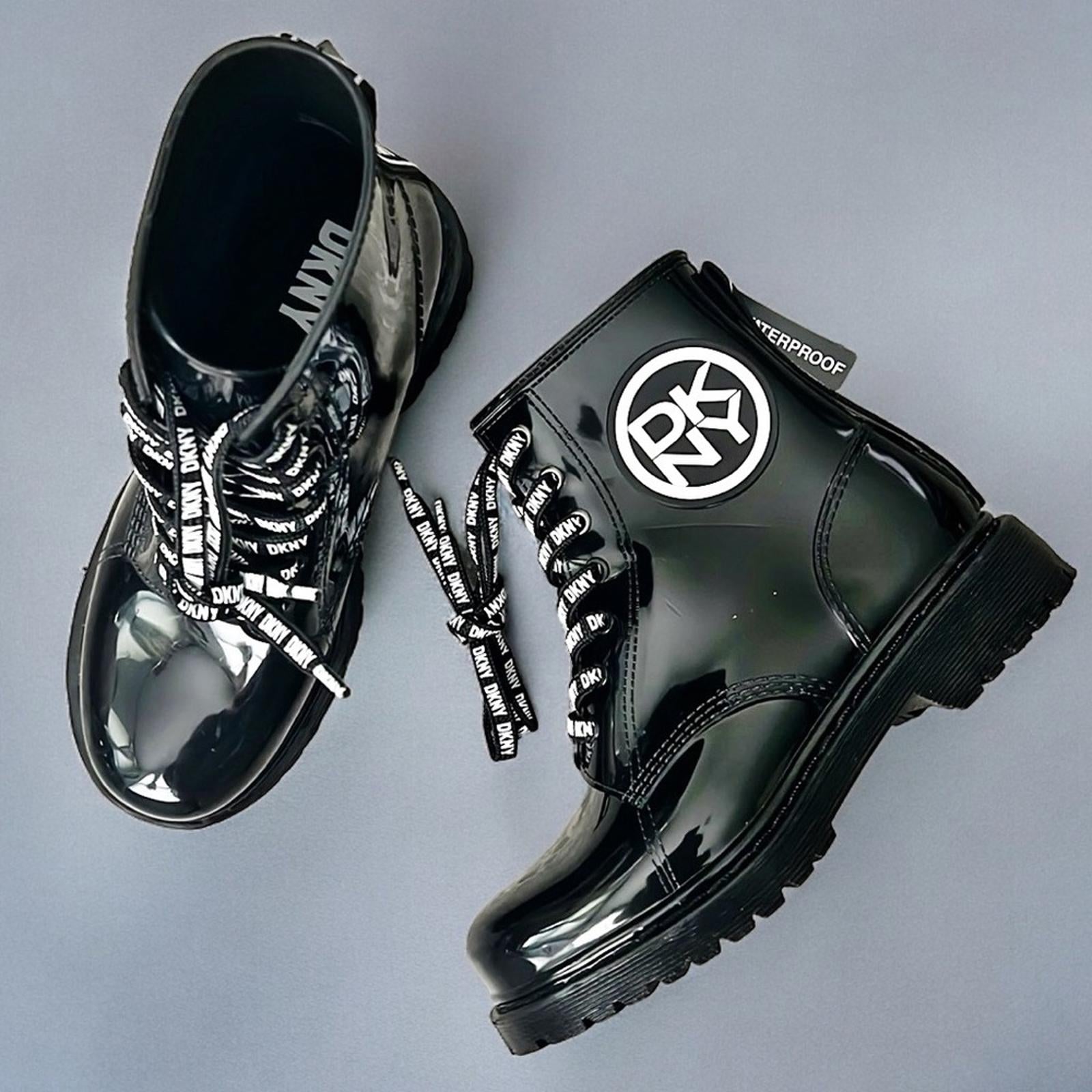 DKNY Tibby Combat Lace-Up Boots in Black, Size 6 New w/Tag