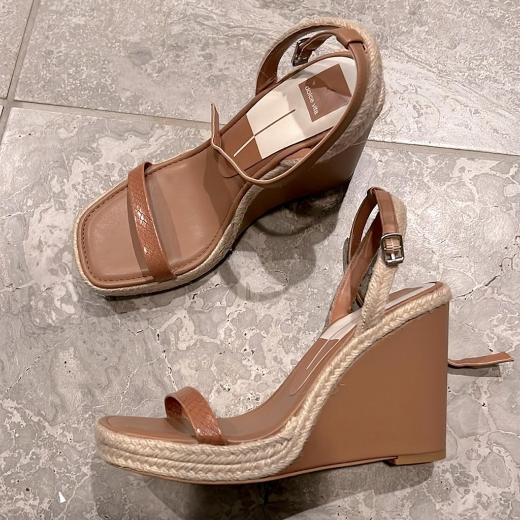 Dolce Vita Aurora Cedar Embossed Stella Platform Wedge Sandals Size 9.5 NWT