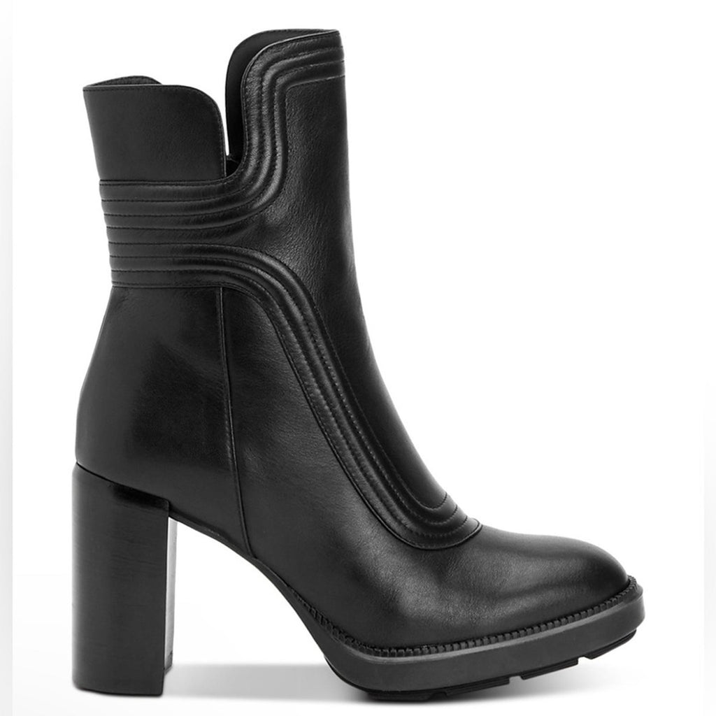 Aquatalia Illiana Weatherproof High Block Heel Boots in Black, Size 7 NEW in Box