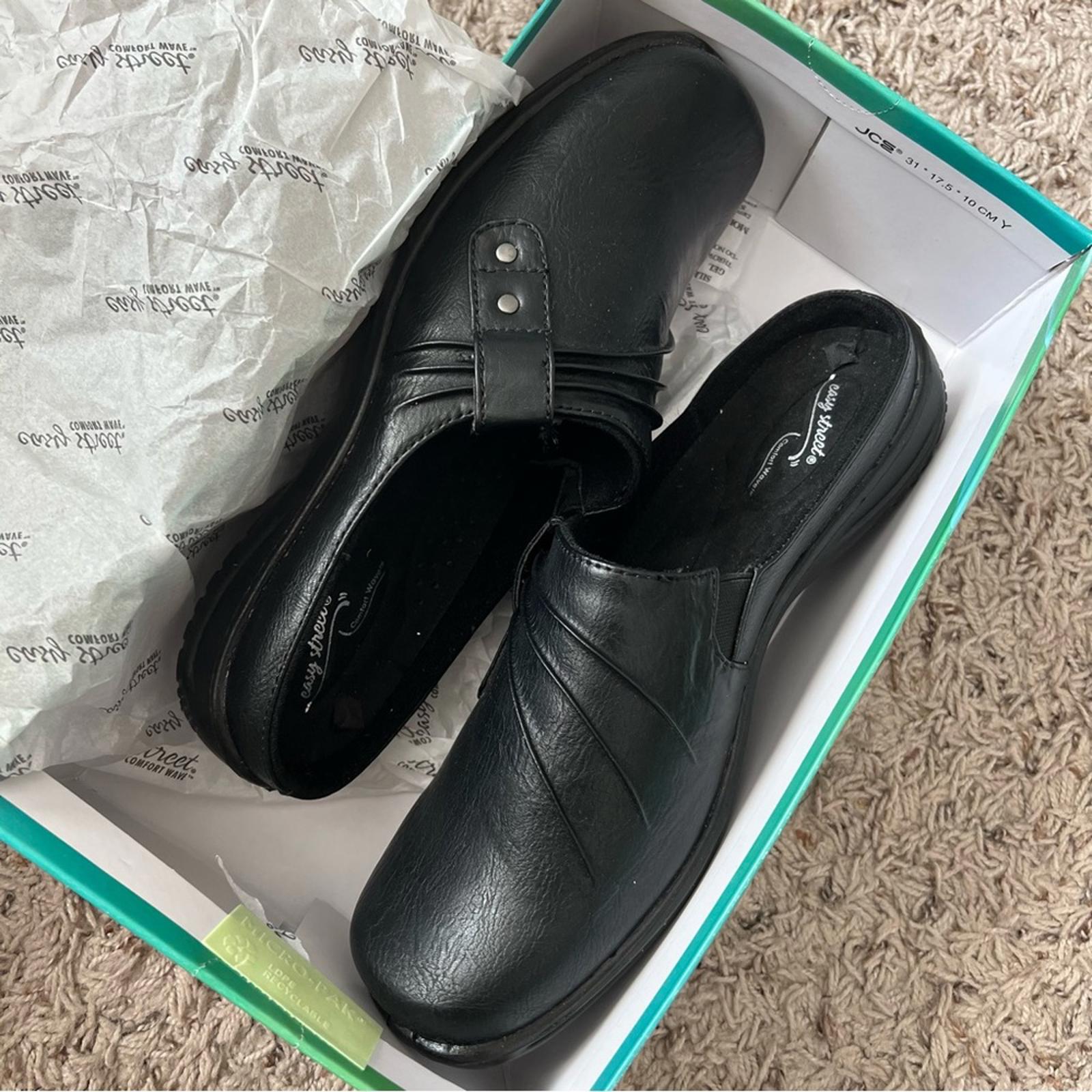 Easy Street Holly SlipOn Comfort Mules, Size 9M New in Box