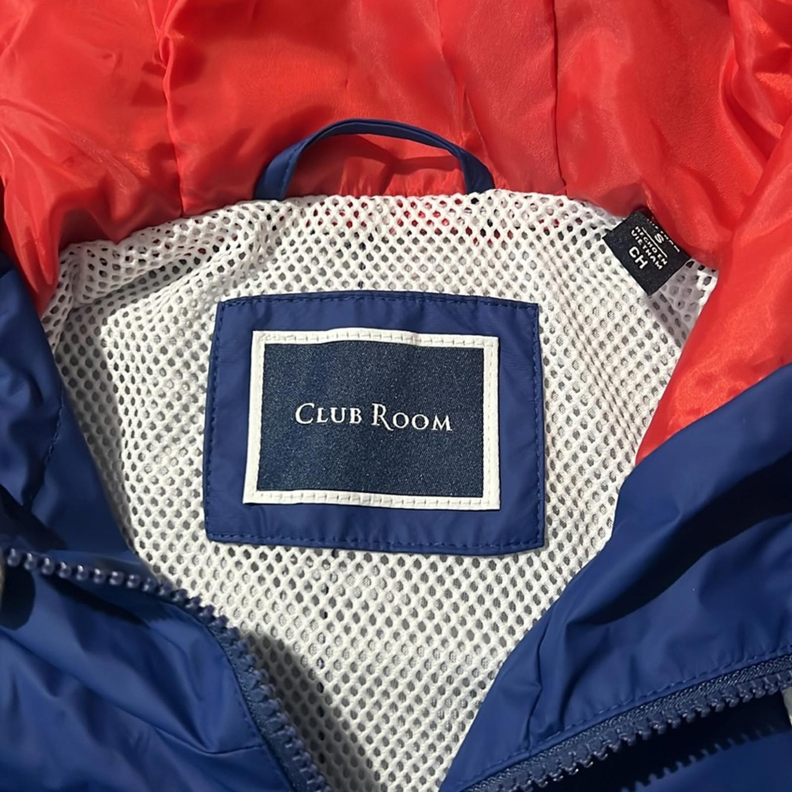 Club Room Rubberized Lightweight Hooded Rain Jacket Red, White, Blue Size S NWT