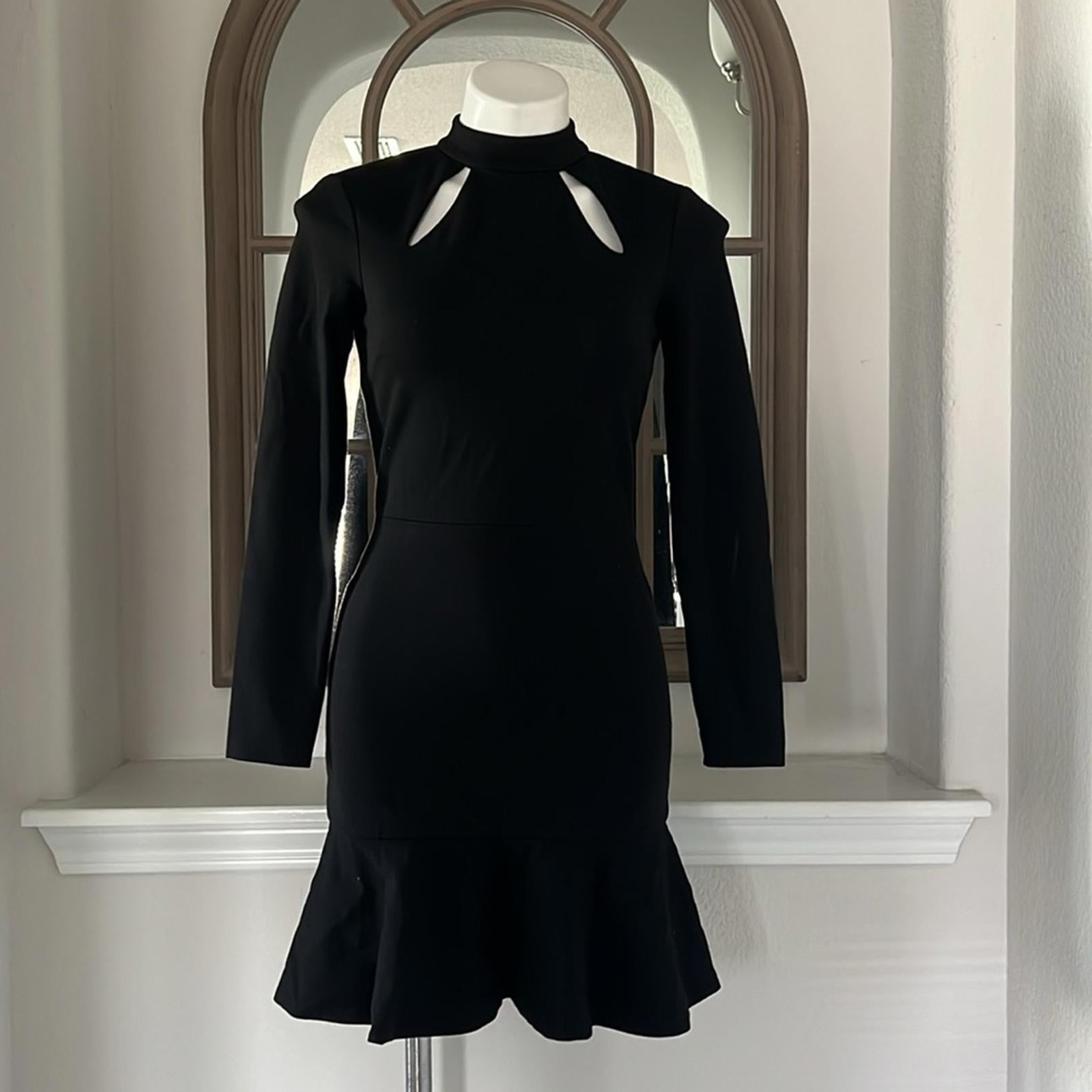 Alice + Olivia Marisela Ruffle Hem Cutout Cocktail Dress Black Size 2 EXCELLENT!