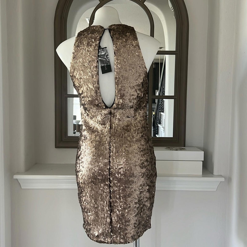 Dynamite Robe à Paillettes Bodycon Sequin Dress, Matte Bronze, Size M New w/Tag