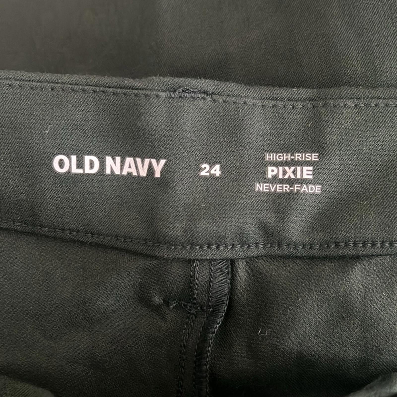 Old Navy Green High-Rise Pixie Skinny Ankle Pants Never-Fade, Size 24