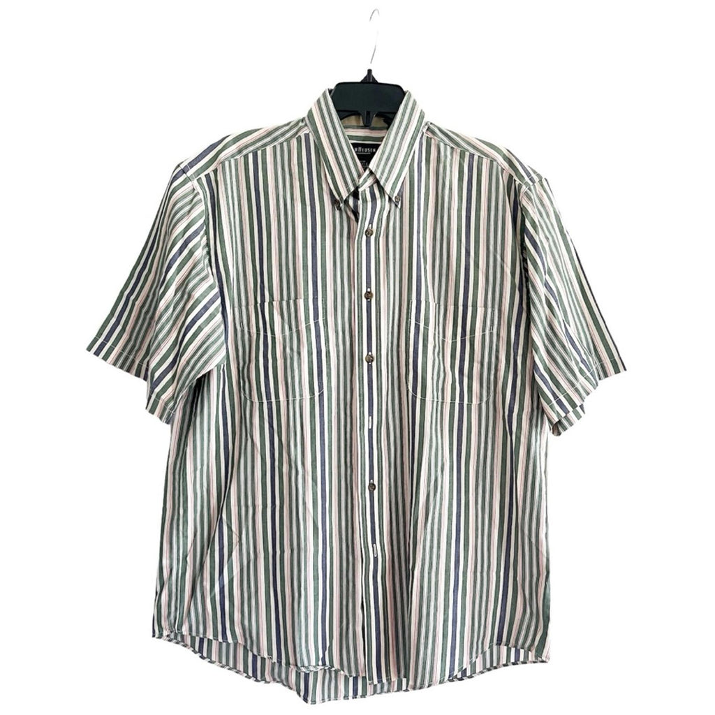 Van Heusen Wrinkle Free Casual Button Down Short Sleeve Shirt Size M (15-15.5)