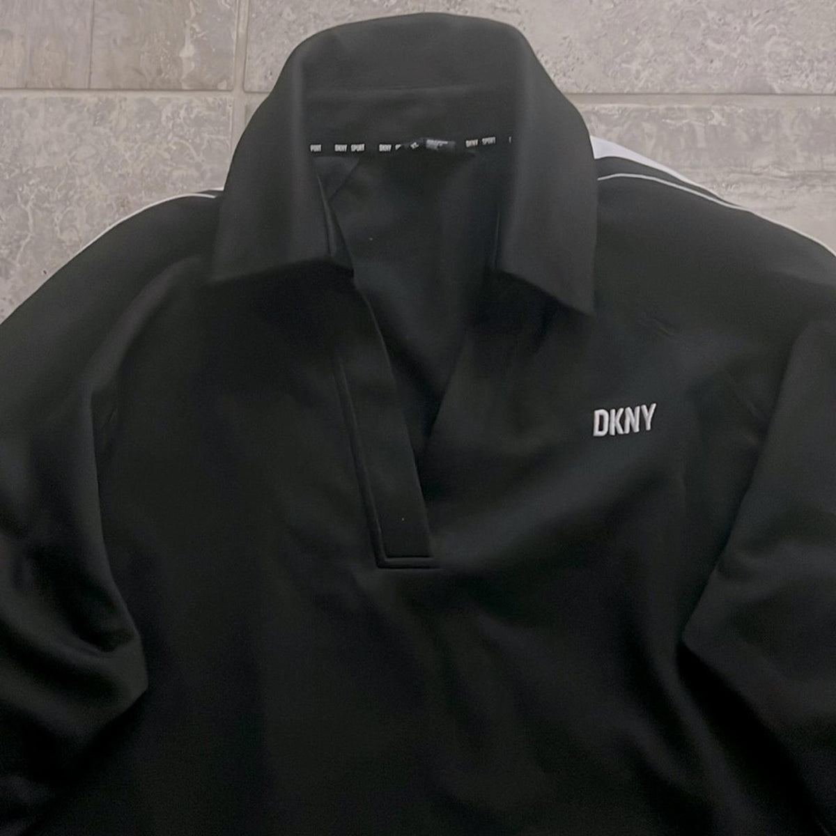 DKNY SPORT Tape Sleeve Drawstring Hem Pullover Top, Black Size XL New w/o Tag