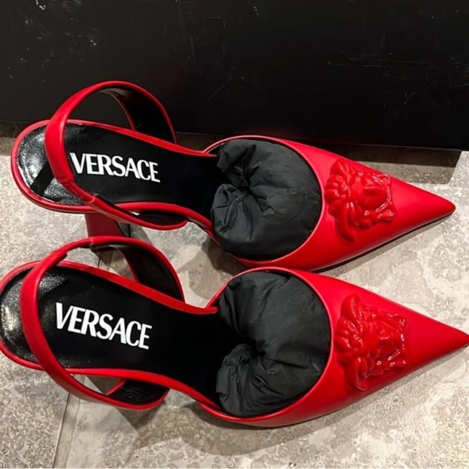 NEW Versace La Medusa Slingback Pumps/Heels in Red, Size 36.5 New in Box $1250