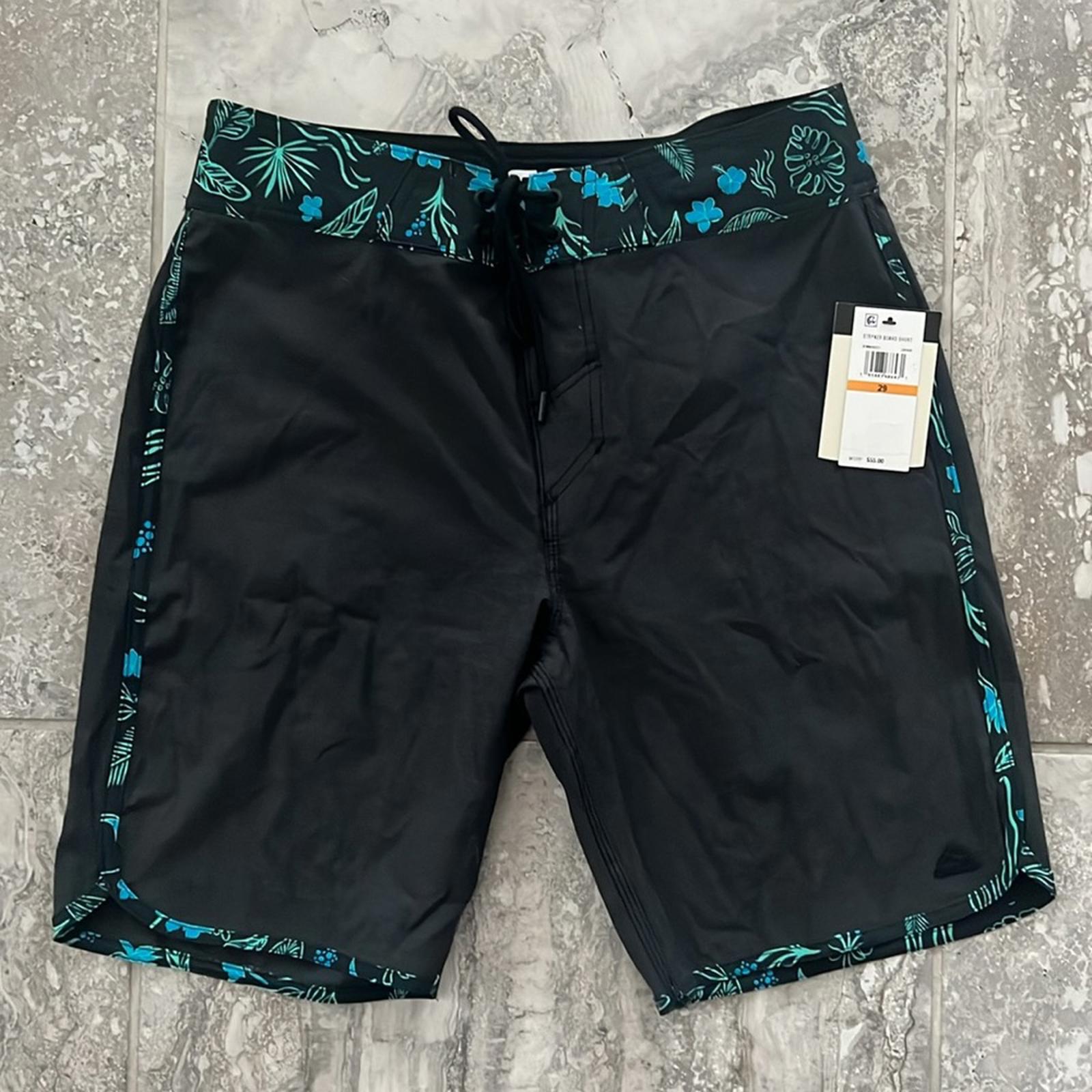 NWT REEF Men's Stryker Board Shorts, Size 29 New w/Tag Retail $55