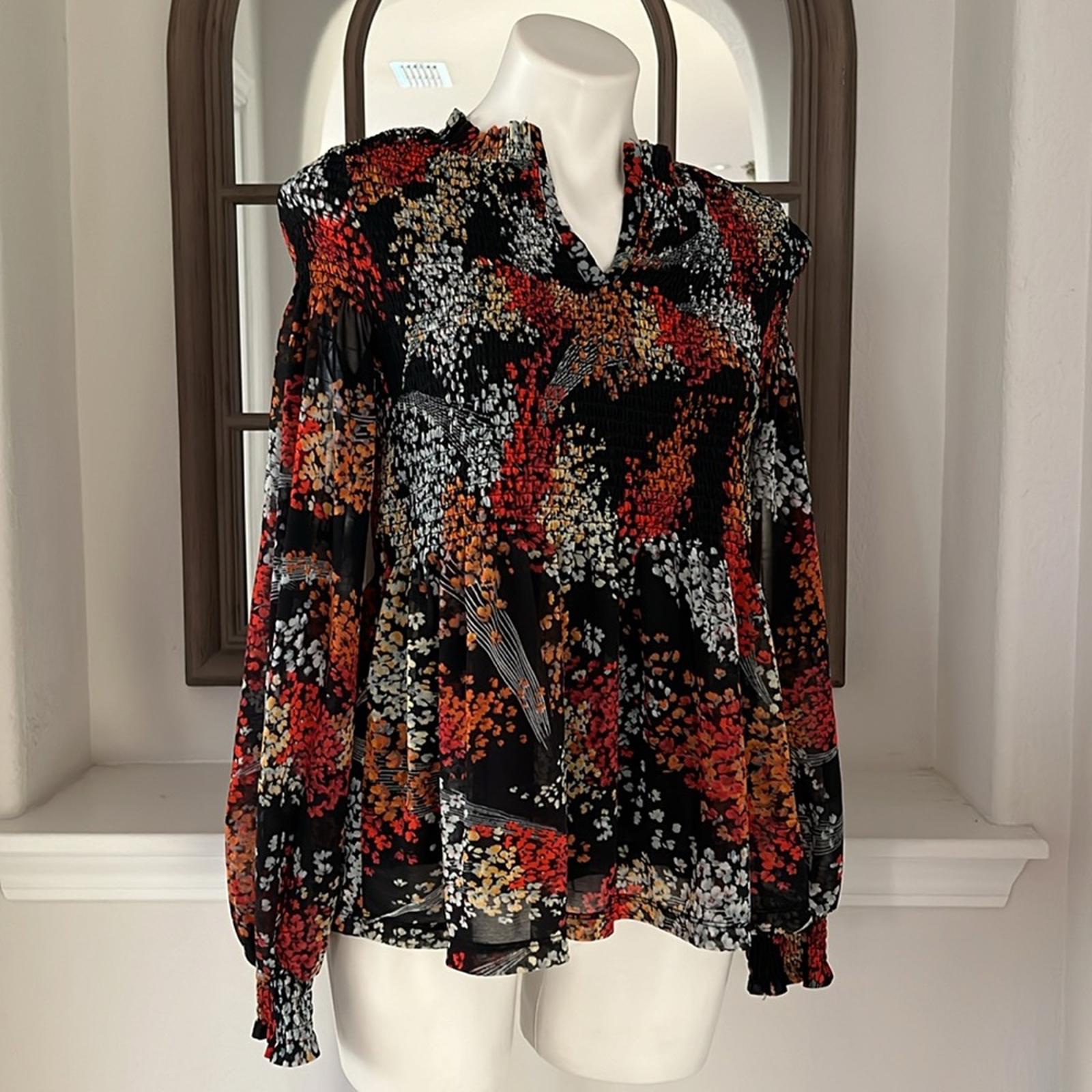Anthropologie Akemi + Kin Balloon Sleeve Floral Chiffon Smocked Top Size S