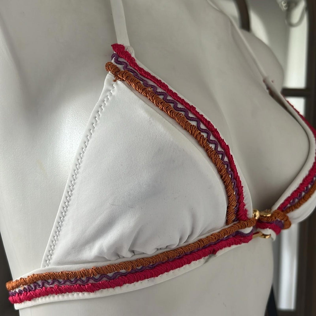 BCBGMaxaZria Swim Bikini Top, White w/Crochet Detailing Size XS New w/Tag
