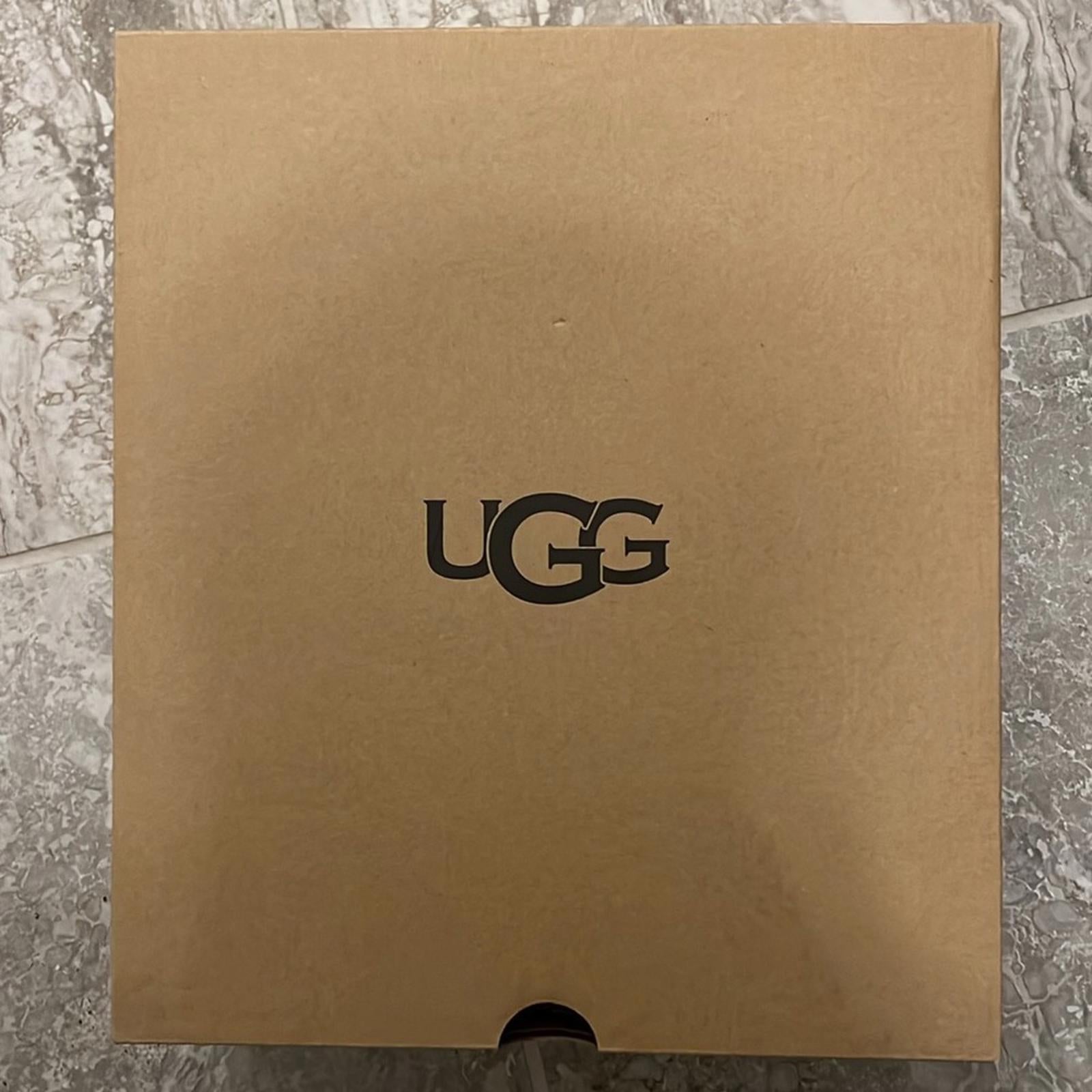 UGG Genuine Sheepskin Lined Leopard Print Boots, Size EU36 US5 New in Box