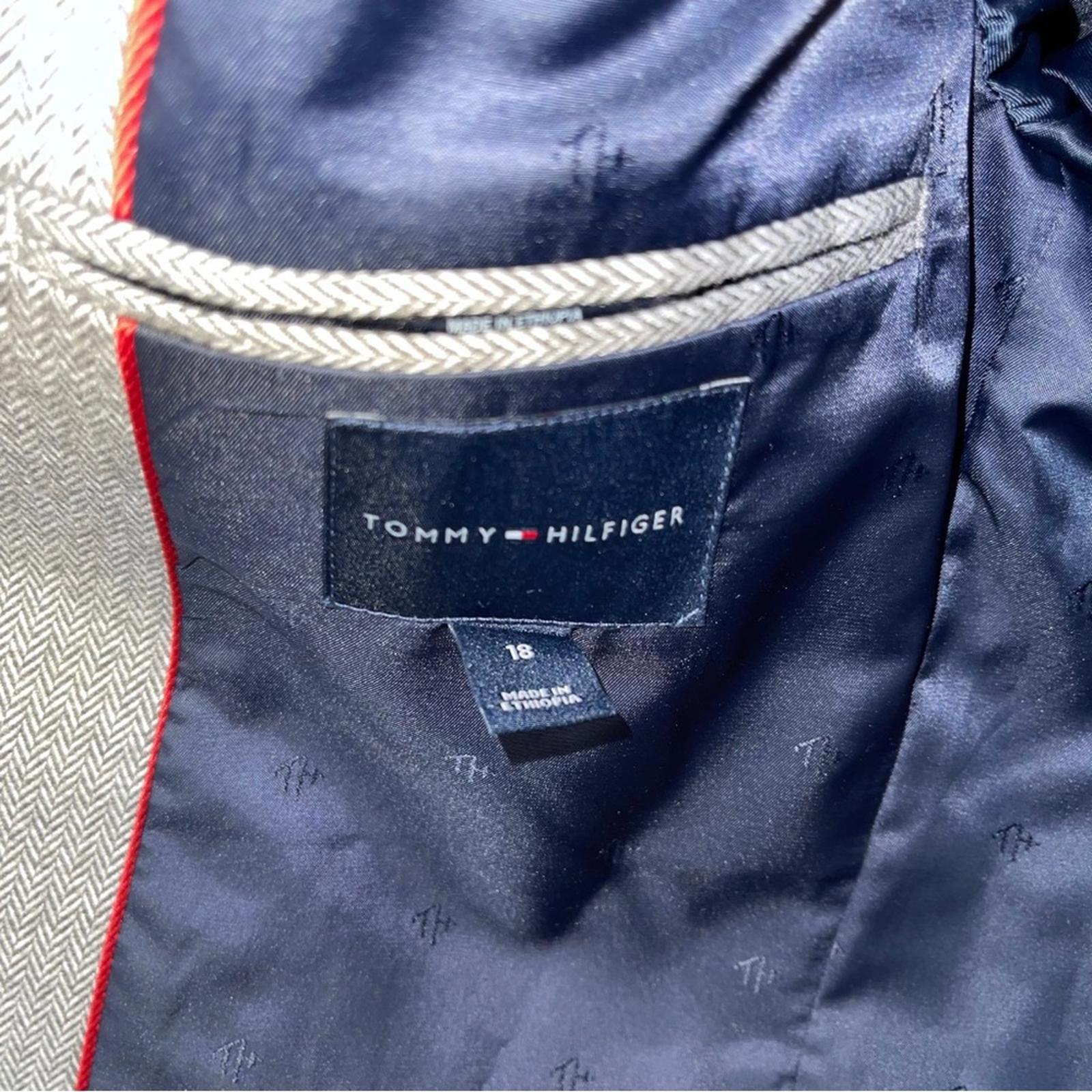 Tommy Hilfiger Big Boys Brushed Herringbone Jacket in Dark Gray Size 18 NWT $125