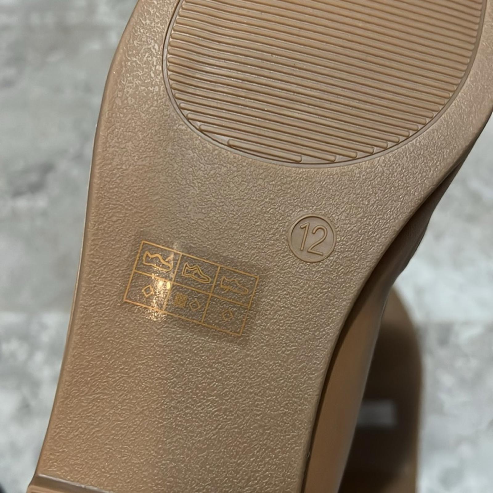 Journee Collection Mizza Slip-On Loafers in Tan, Size 12 NEW in Box