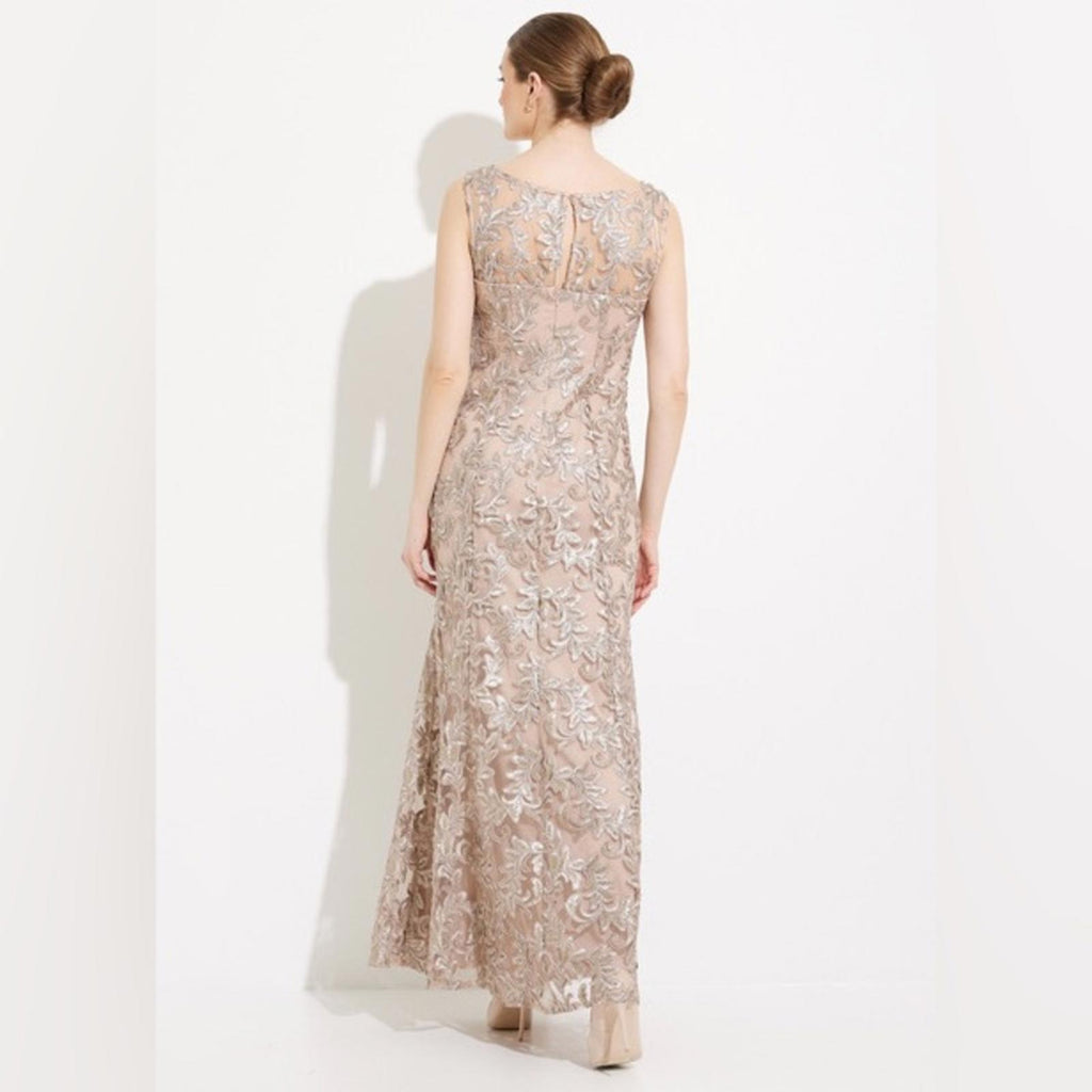 NWT Alex Evening Embroidered Gown w/Sweetheart Illusion Neckline Gown Retail$259