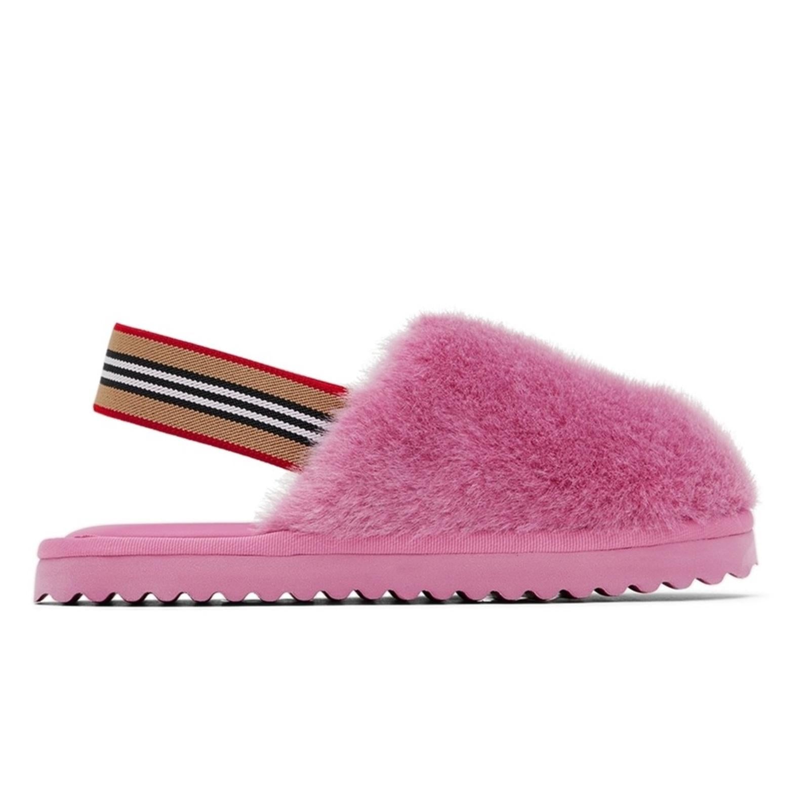 NEW Burberry Kids Pink Litherton Sandals, Pink New in Box; w/Dust Bag