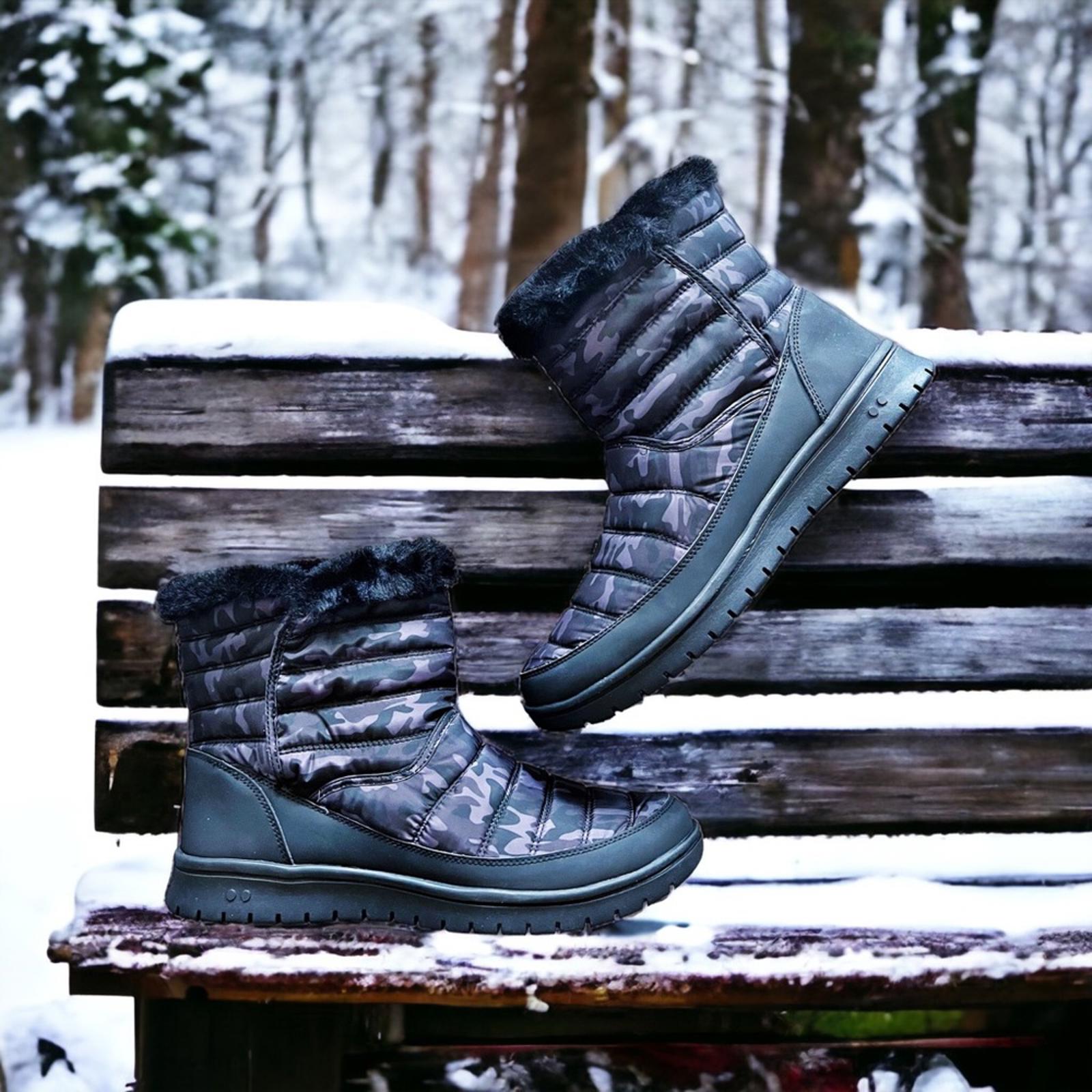 Ryka Suzy Ankle Booties, Water Repellent Winter Boots Size 11 M, New in Box