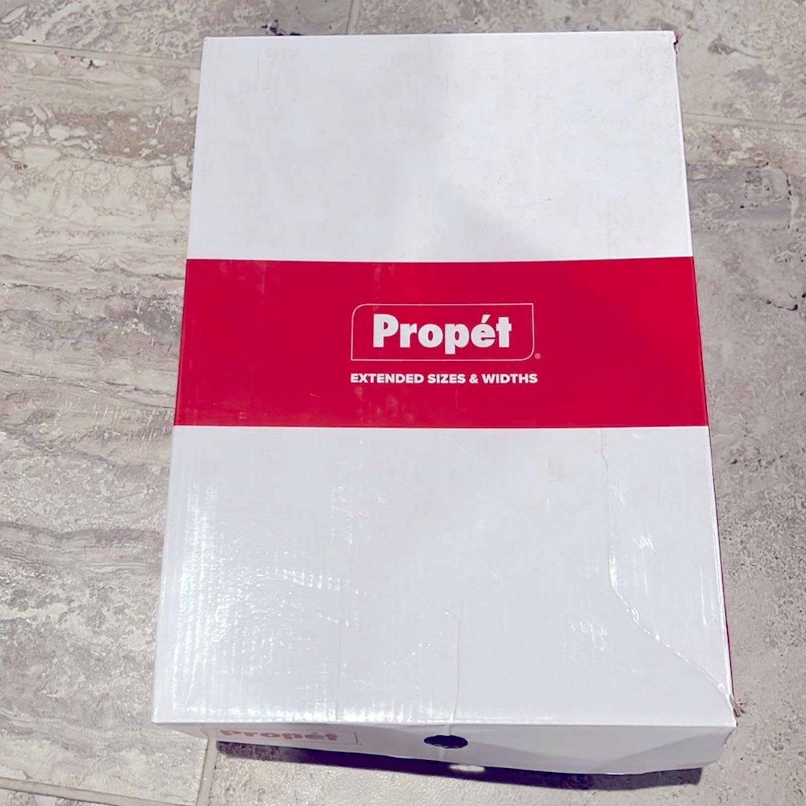 Propet One Walking Shoes Women’s Sneakers Size 13 New in Box