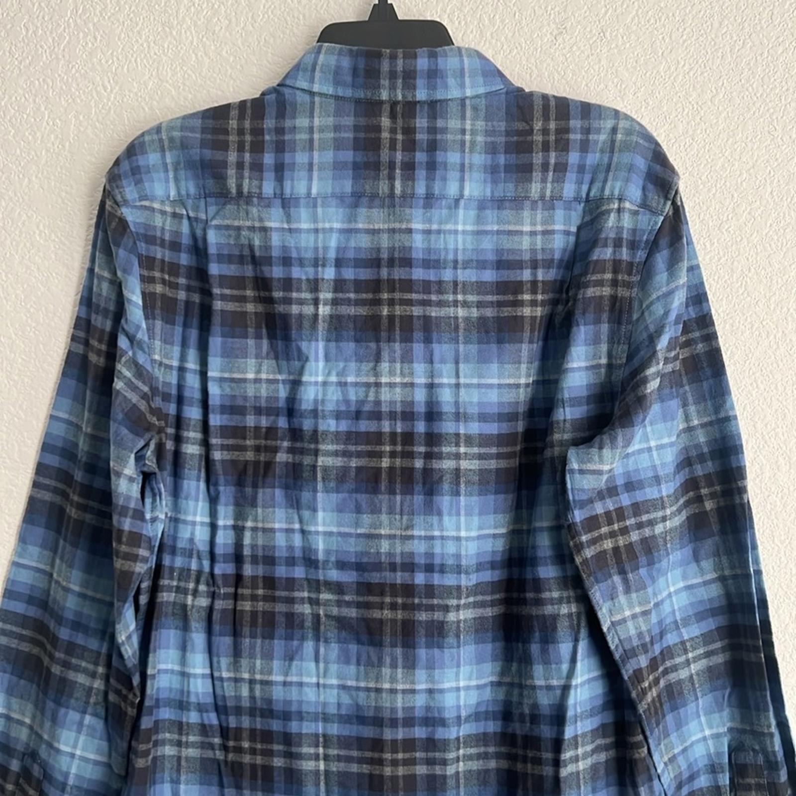 Vince Blue Plaid Casual Button Down Shirt, Size S NEW w/Tag