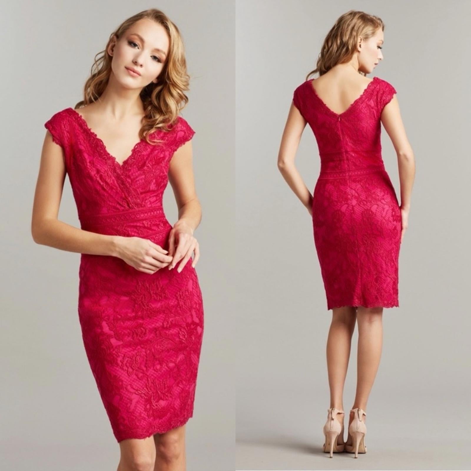 Tadashi Shoji Petite Caria Embroidered Lace Dress in Red, Size 6P Retail $368