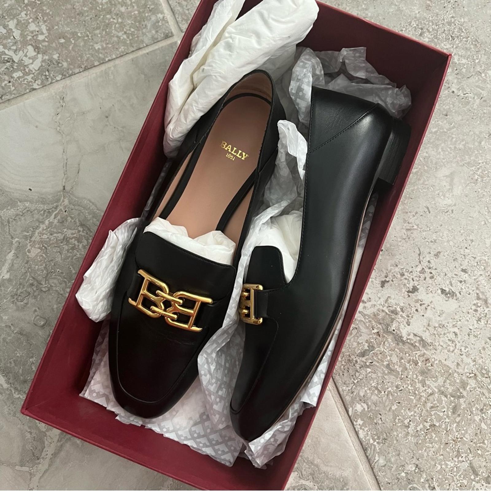 Bally BB logo loafers in Black, [Made in Italy] Size EU 38 in Box Retail $795