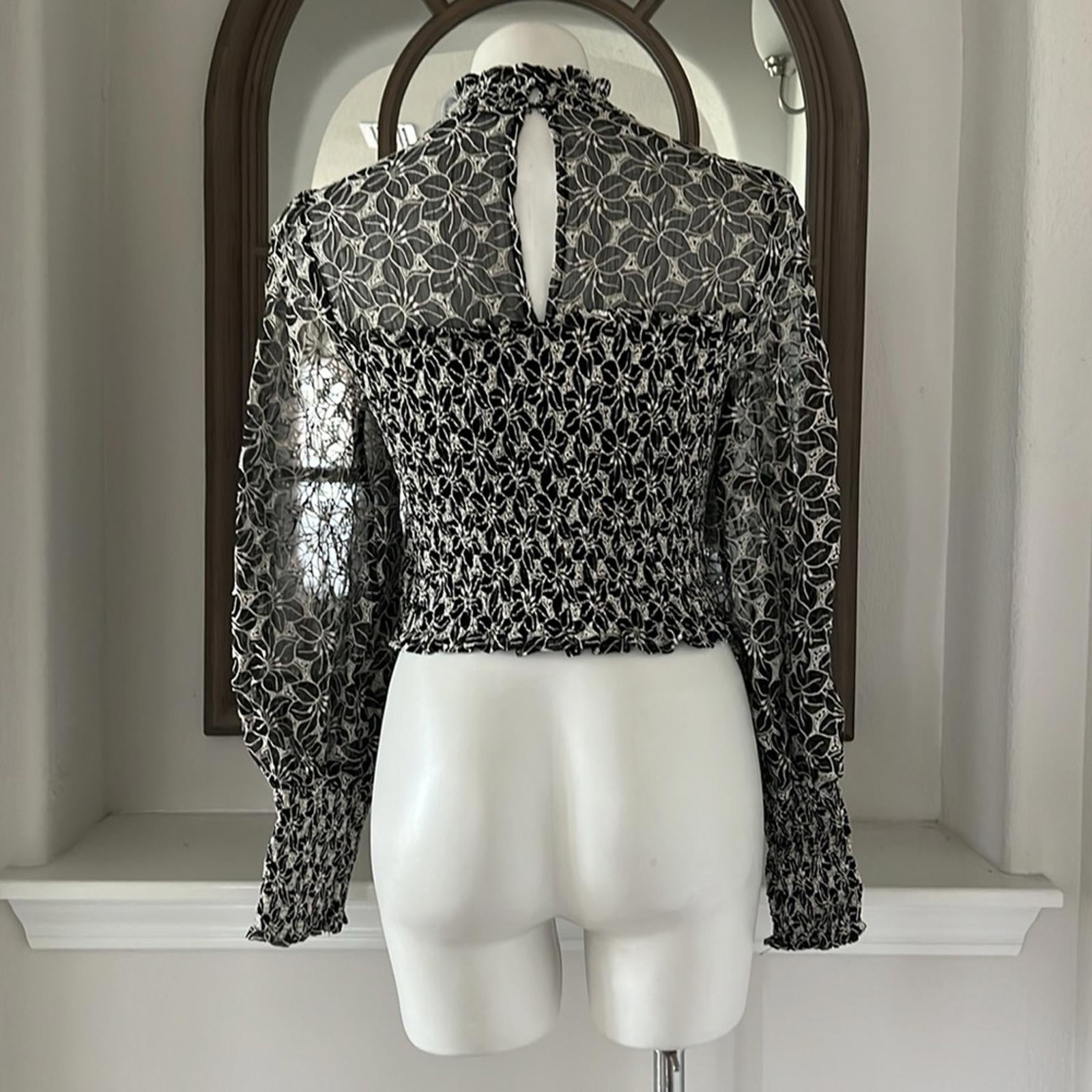 En Saison Embroidered Mock Neck Top, Size S NEW