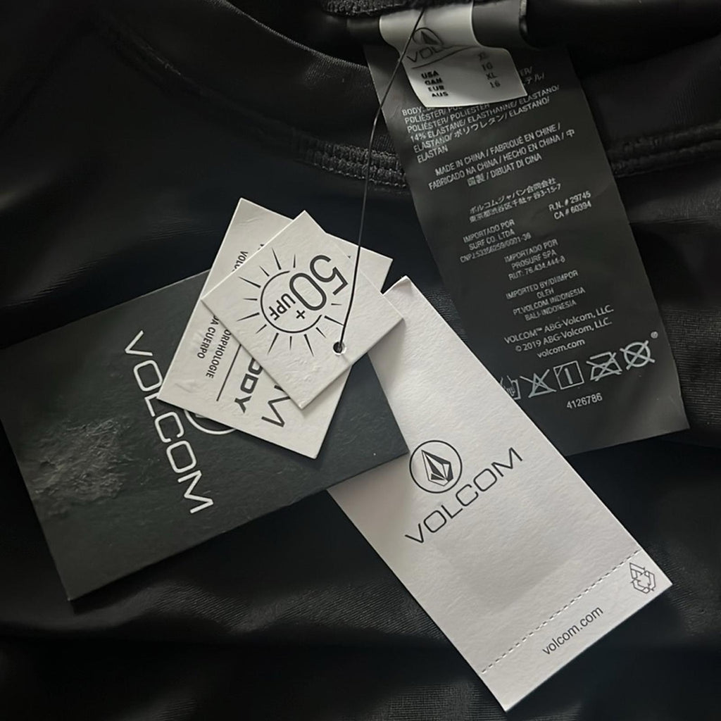 Volcom Long Sleeve Rash Guard Swim Cover-Up, Size XL NEW w/Tag