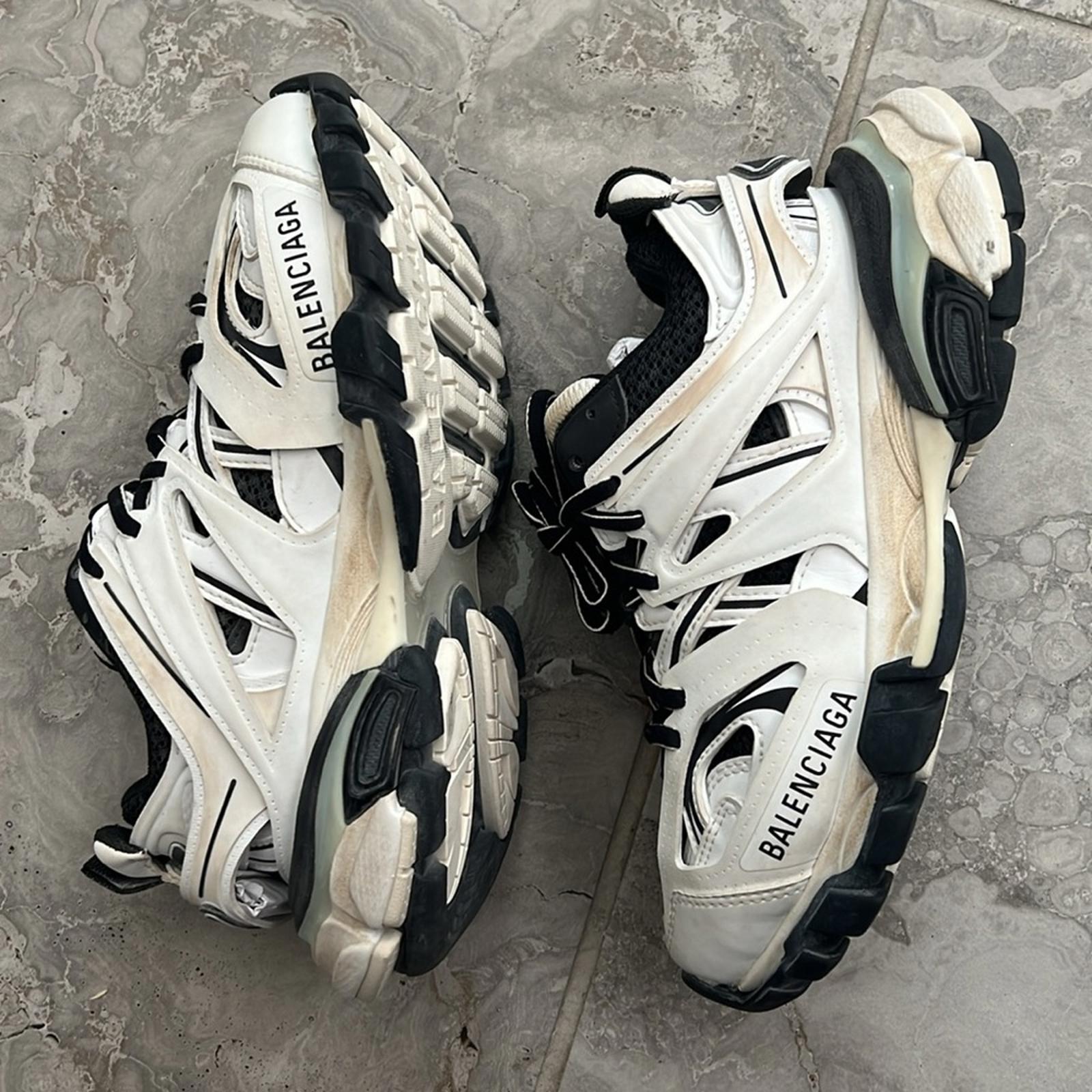 Balenciaga Track Sneakers, White/Black +Extra Shoe Laces Size EU34 US4 EXCELLENT
