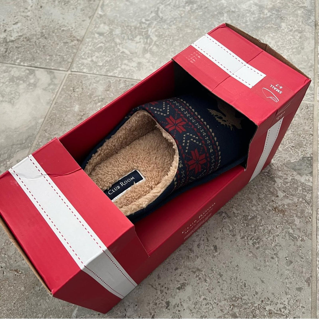 Club Room Men's Moose-Print Slippers (Navy, Small) Size 6-7 New in Box