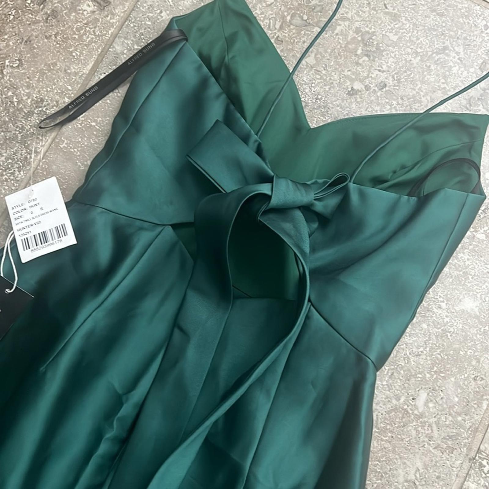 Alfred Sung Open-Back Bow Tie Satin Trumpet Gown Hunter #D780, Size 0 New w/Tag