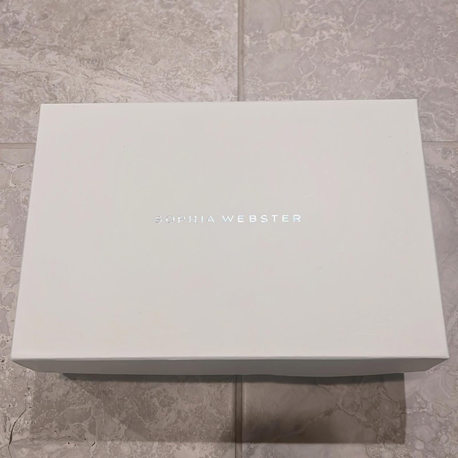 Sophia Webster Margaux Embellished Pointed Toe Pumps in Ivory Satin, Size 38 NEW