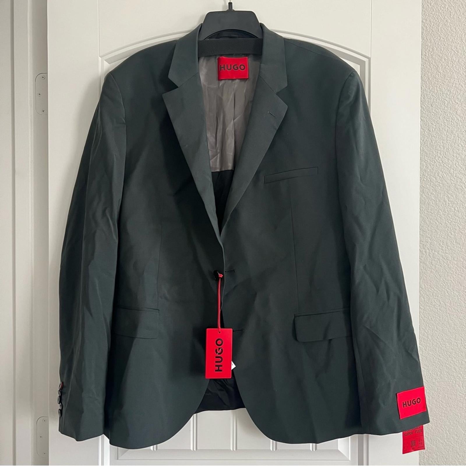 NWT Hugo by Hugo Boss Modern-Fit Super Flex Suit Jacket, Size 46R Retail $445