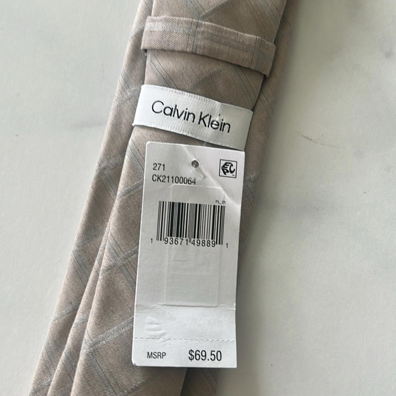 Calvin Klein Men's Heather Windowpane Grid Tie in Beige, One Size, NWT