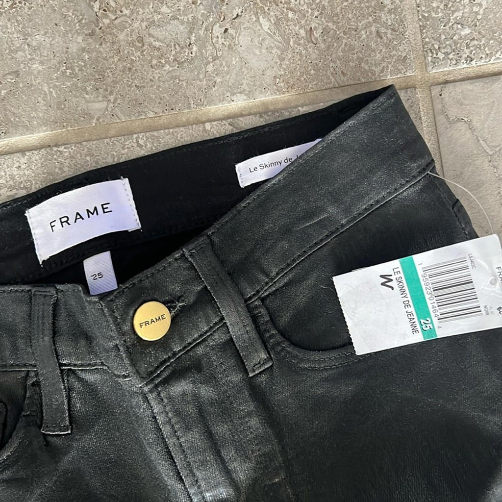 FRAME Le Skinny De Jeanne Jeans in Noir, Coated Denim Size 25 New w/Tag $238