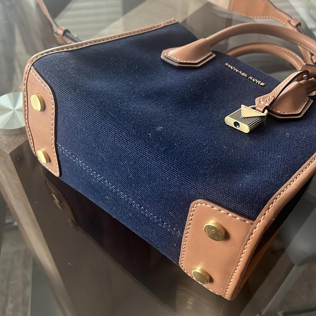 Michael Kors Mercer Canvas Crossbody, Admiral Gold EXCELLENT! Retail $228