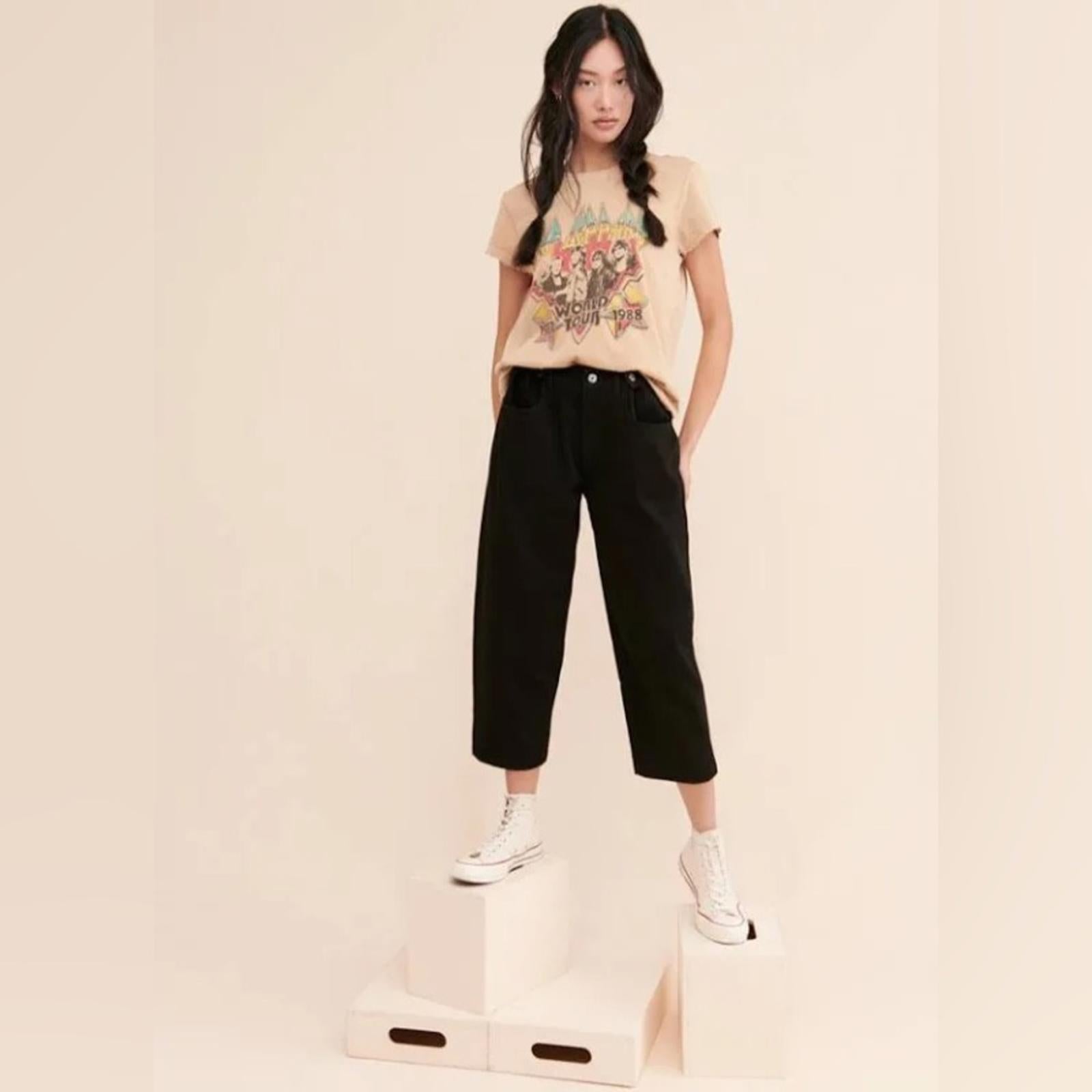 Anthropologie’s Edwin Maiia Cropped Wide Leg Jeans, Black Size S New w/Tag $228