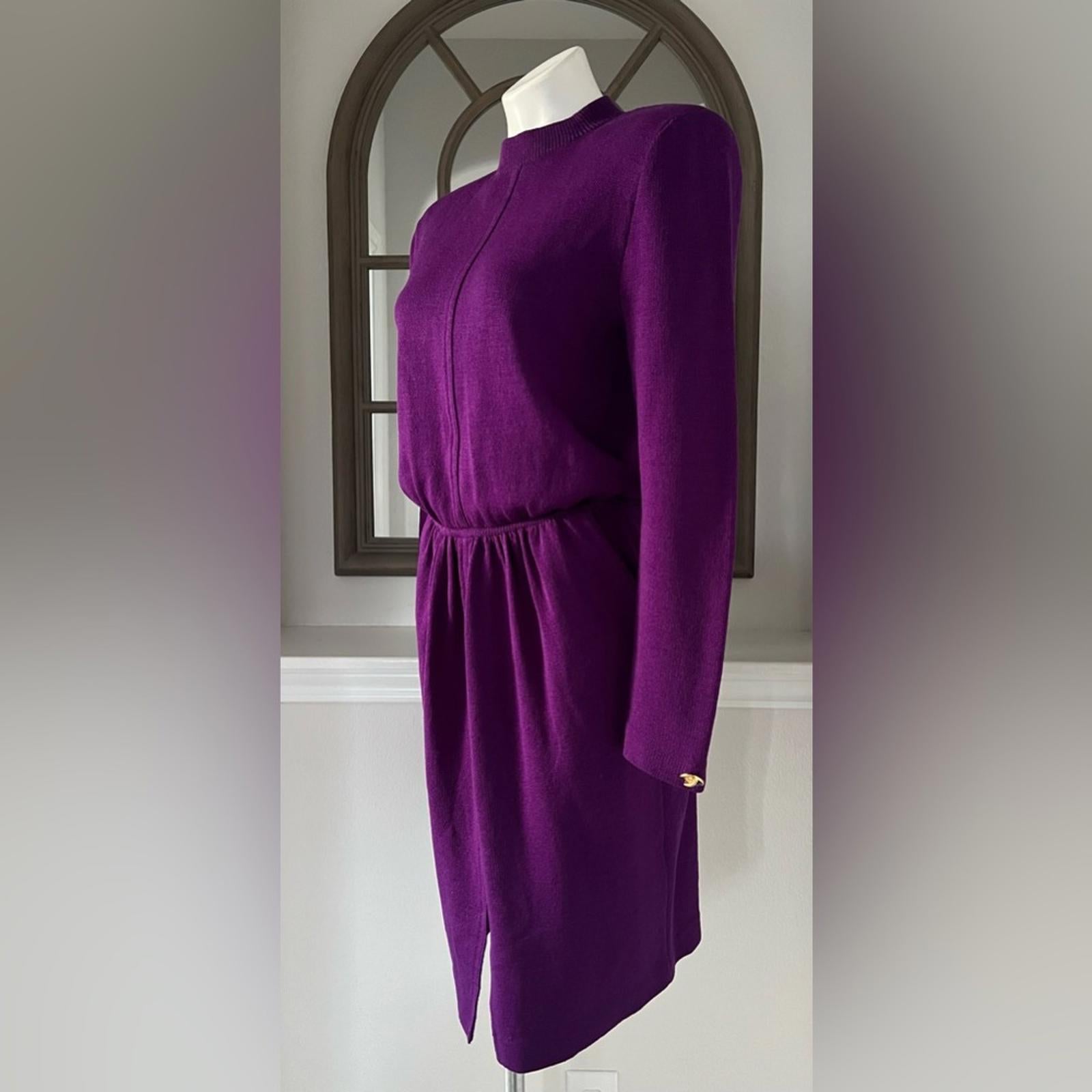 St. John Couture Vintage Sweaterdress in Purple, Size 8, EXCELLENT!