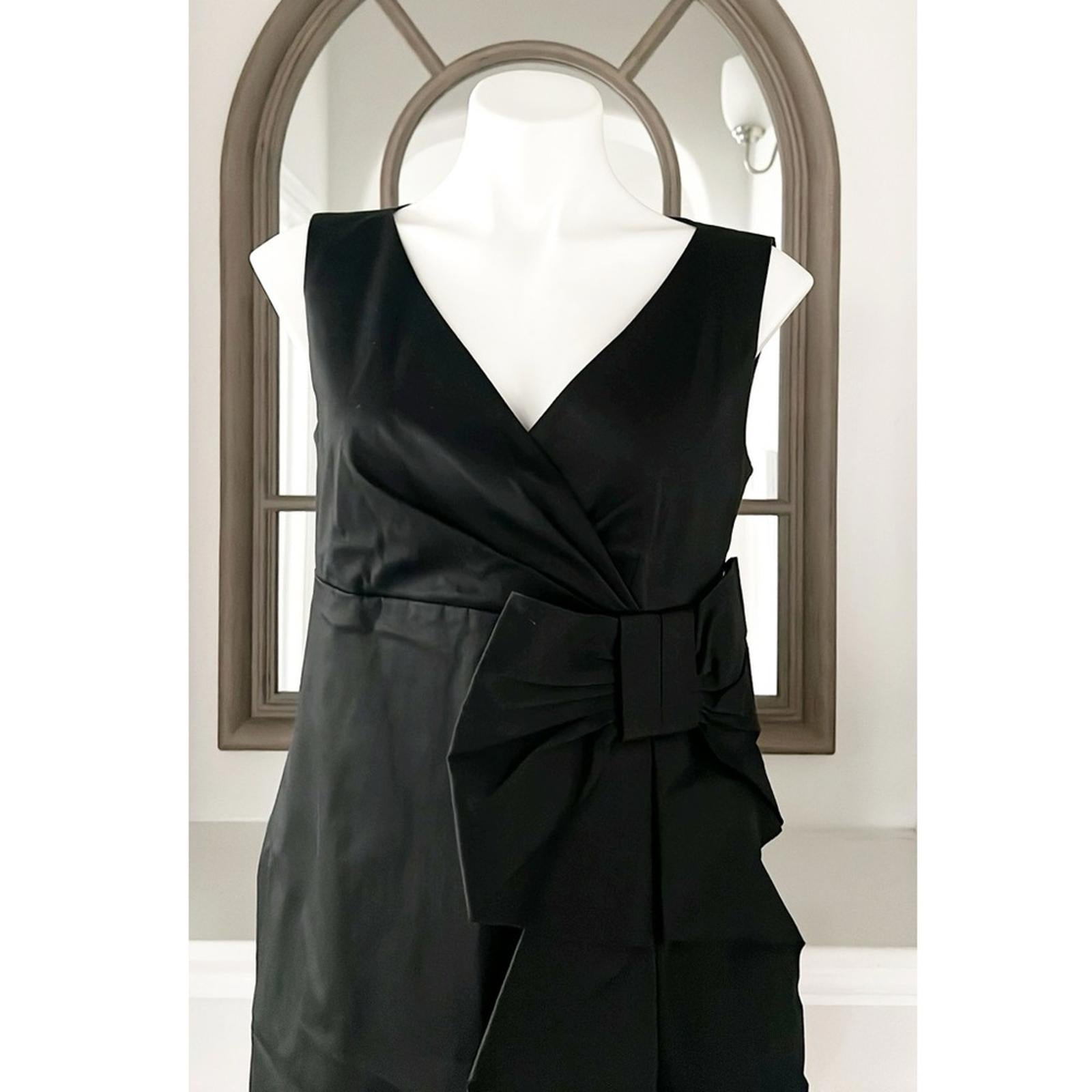 Red Valentino Cocktail Dress in Black, EXCELLENT!