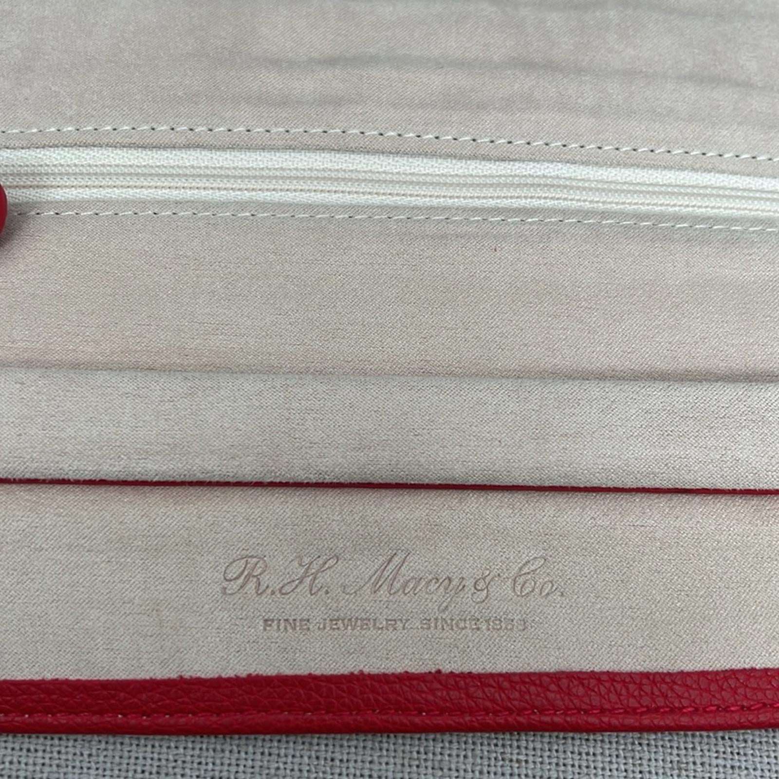 R.H. Macy & Co. Pebble Leather Travel Jewelry Wallet, Red New w/Tag