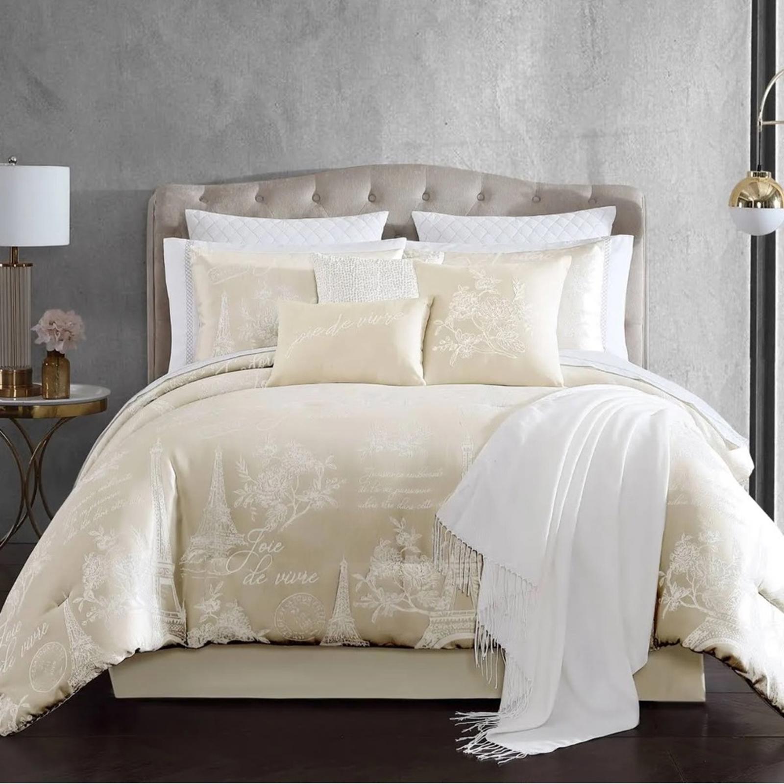 Hallmart Collectibles 13-Pc Paris Celeste Reversible Comforter Set New-Open Box