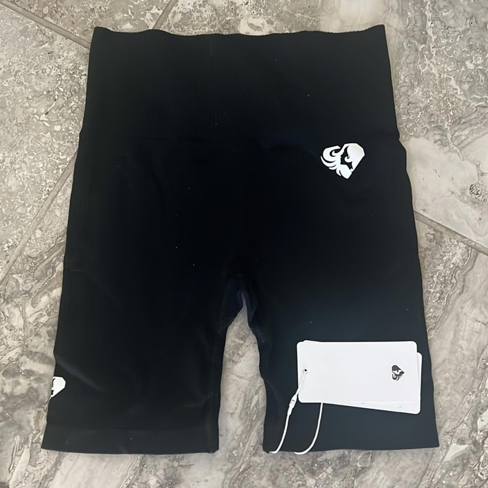 Women’s Best Power Seamless Cycling Shorts, Size S NWT in Original packaging