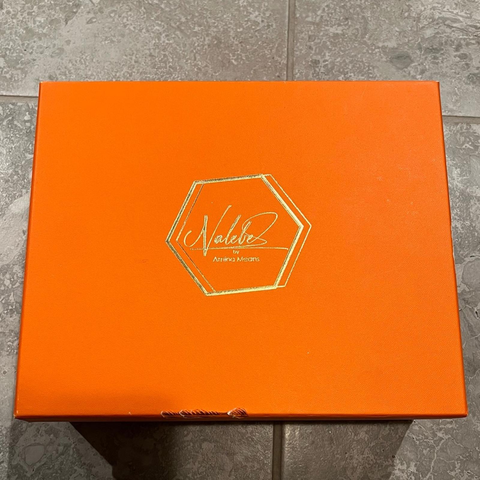 Nalebe Dimante Pumps in Pink, (Made in Italy) Size 39 New in Box Retail $730