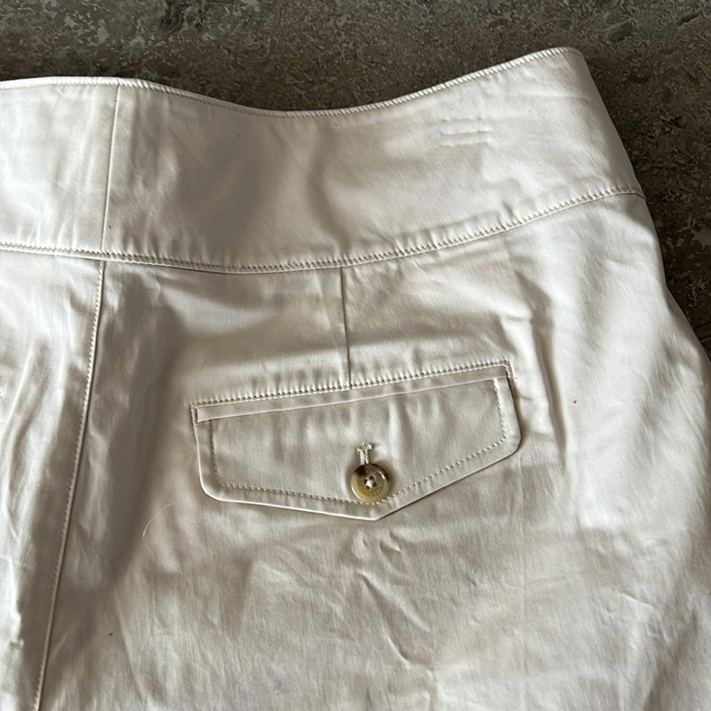 Lauren Ralph Lauren Buckle-Trim Sateen Shorts in Winter Cream, Size 18 NWT