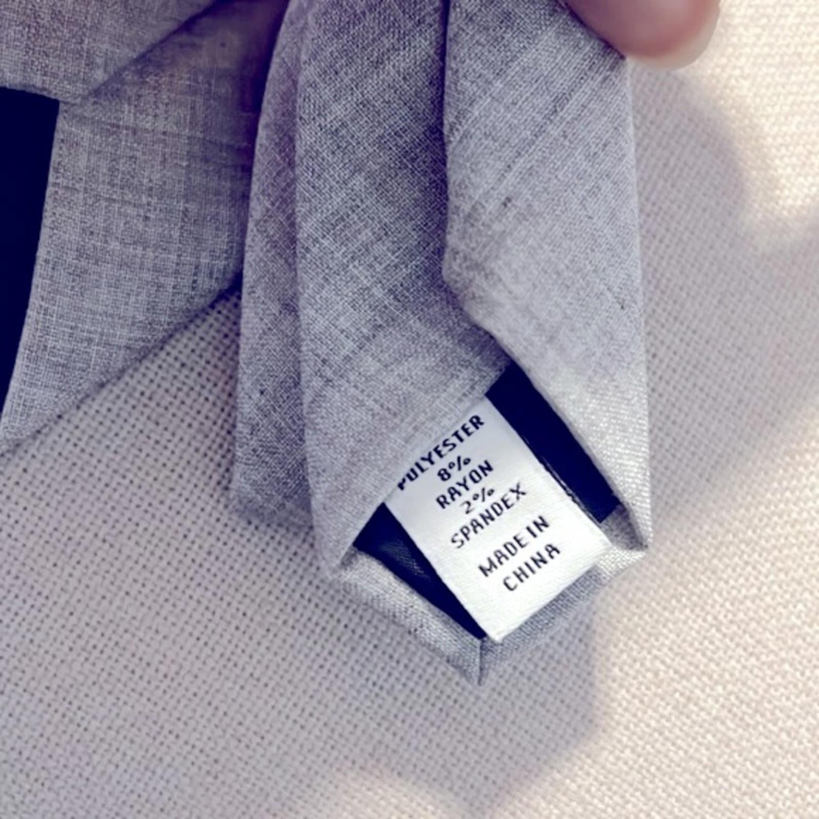 BAR III Vovou Solid Neck Tie in Grey, New w/Tag