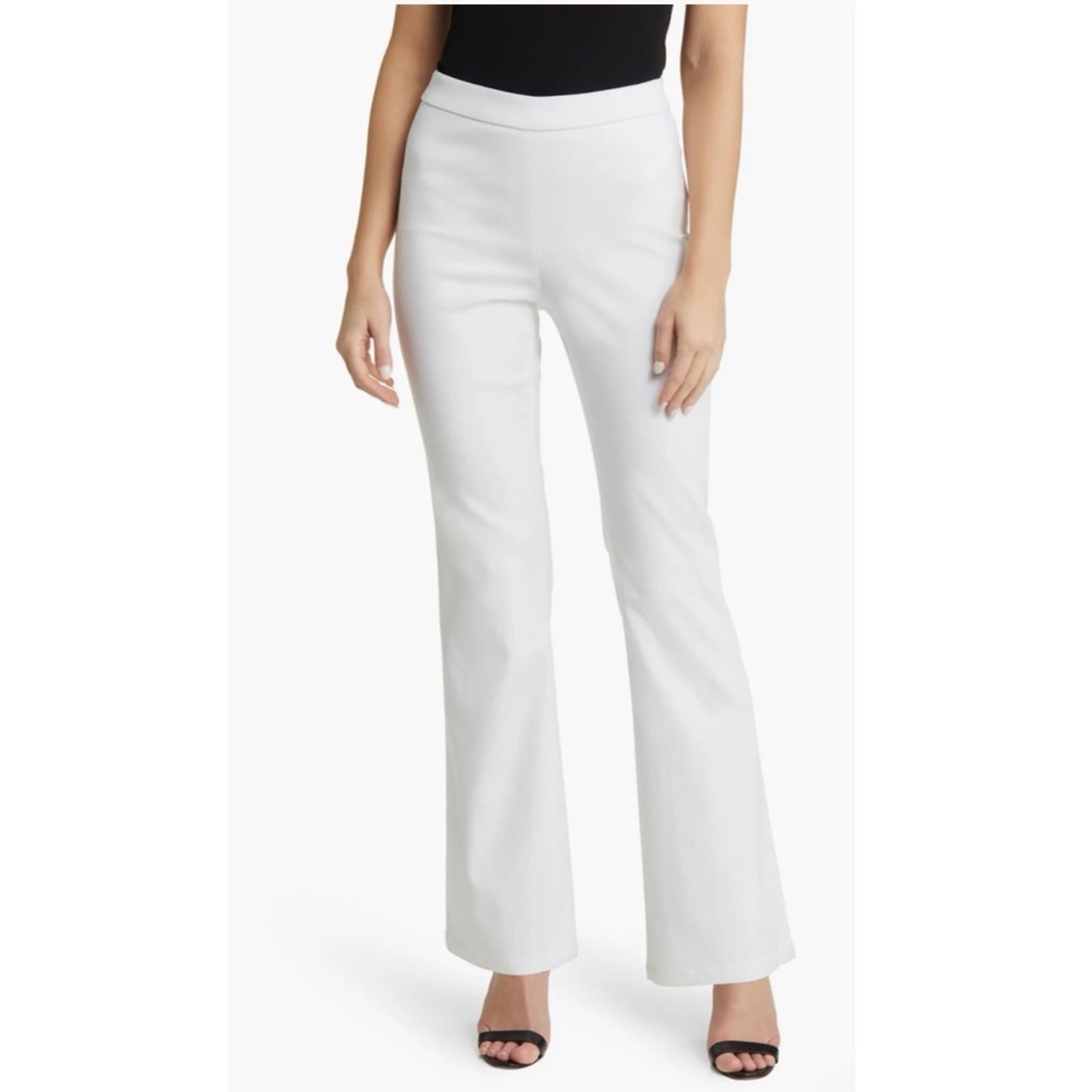 Anne Klein Pull-On High Waist Slim Flare Jeans in White, Size 2 New w/Tag $99