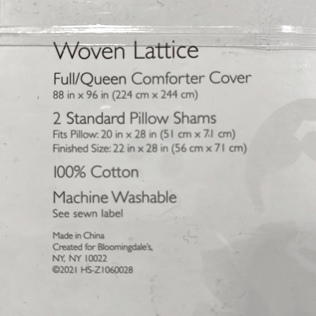 SKY 3-Piece Woven Lattice Duvet Set, White Size Full/Queen New w/Tag Retail $260