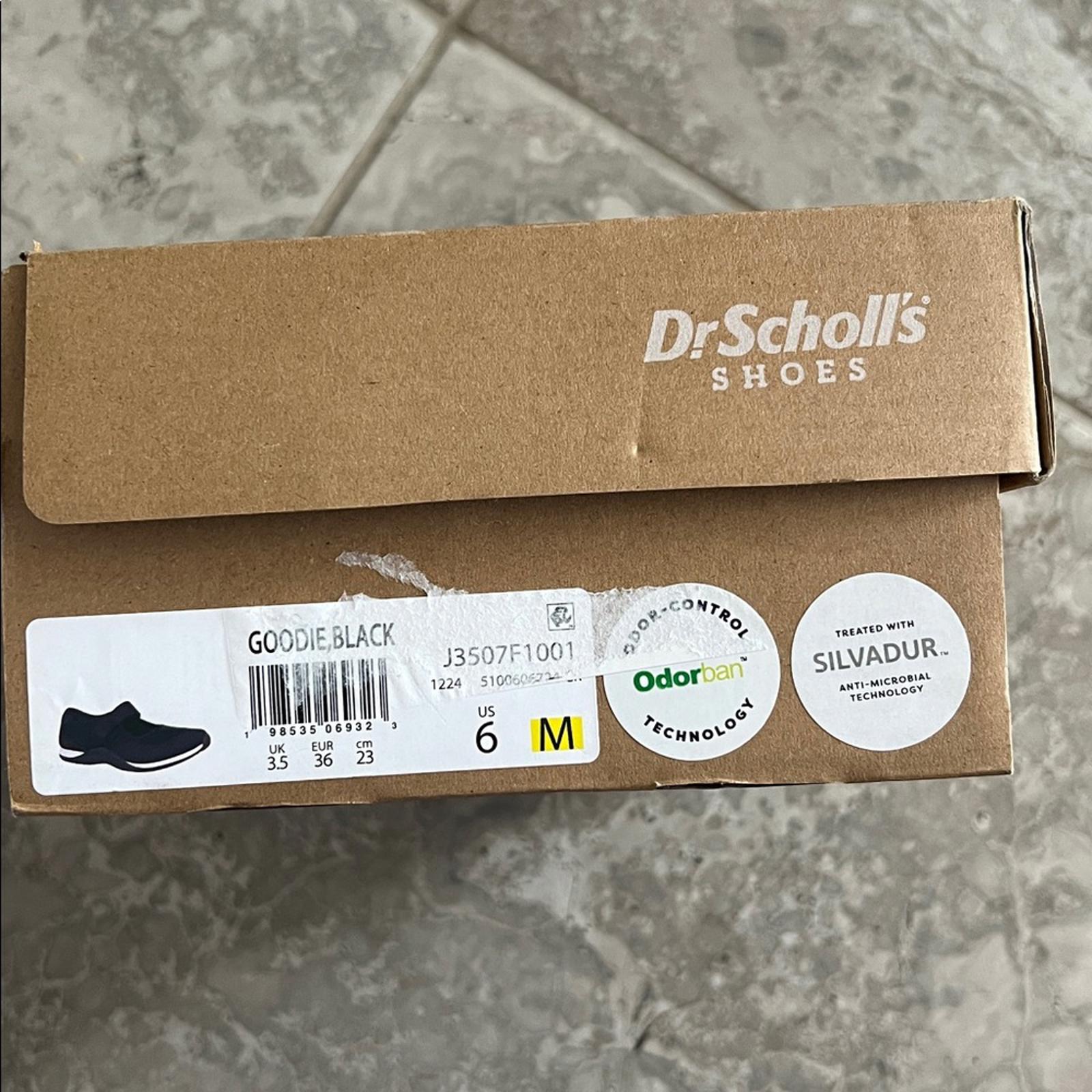 Dr. Scholl's Goodie Mary Jane Sneakers in Black Knit Fabric/Faux Leather, Size 6