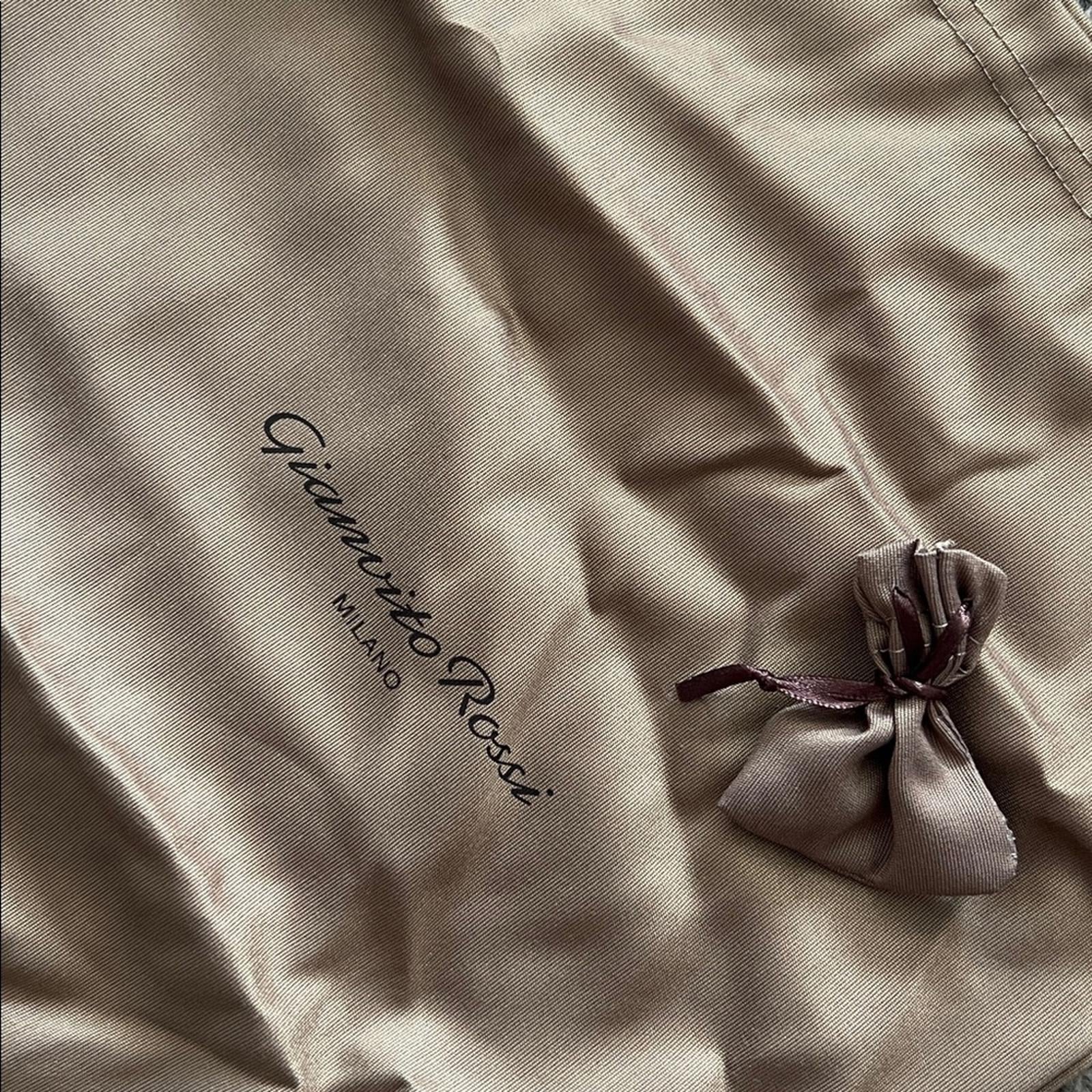 Gianvito Rossi 70 Leather Sandals in White, Size 37.5, New in Box w/DustBag